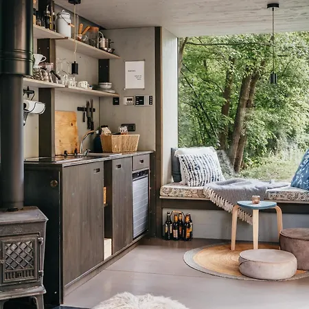Maringotka Pomněnka By Twofingers Glamping Kemp